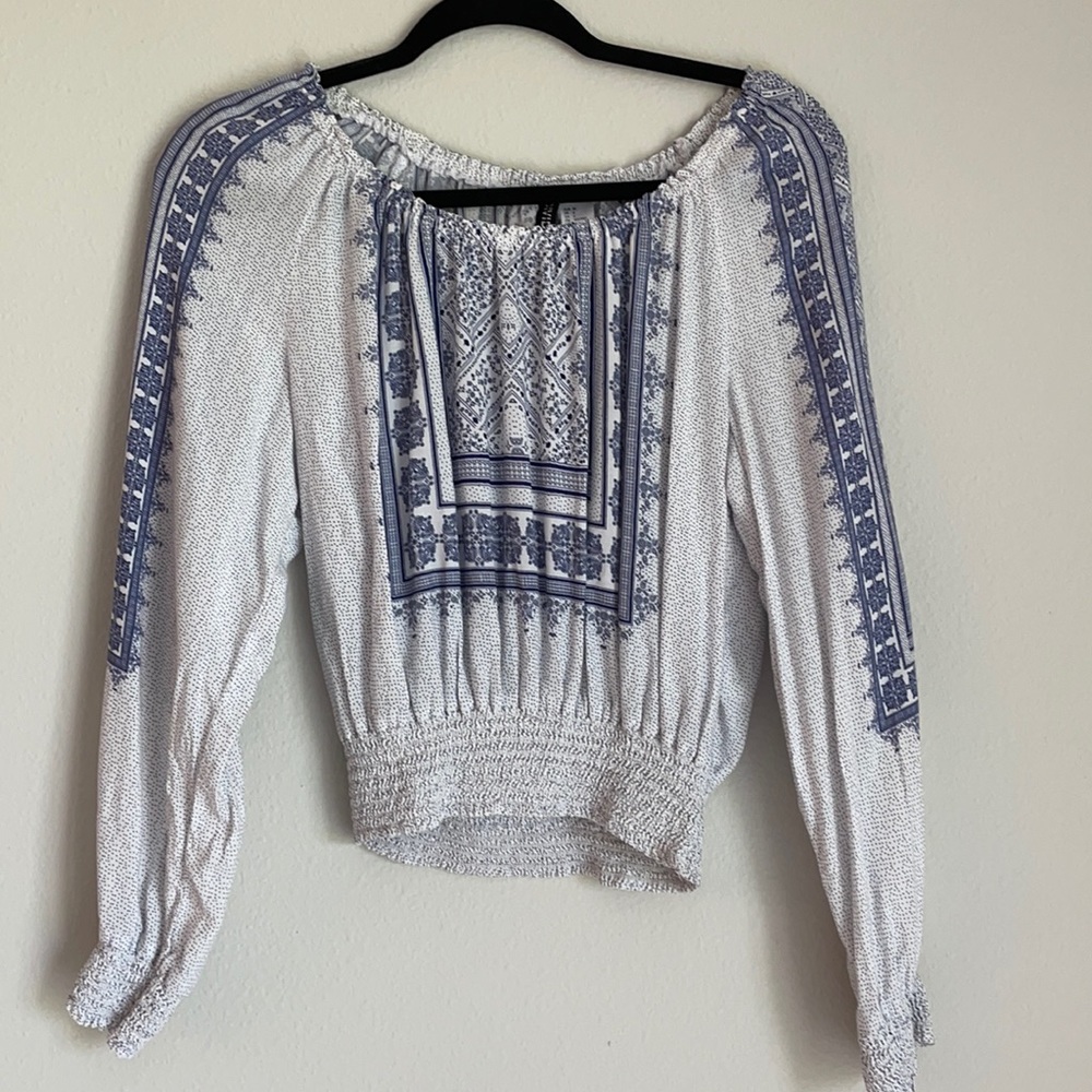 H&M Stretchy boho crop top